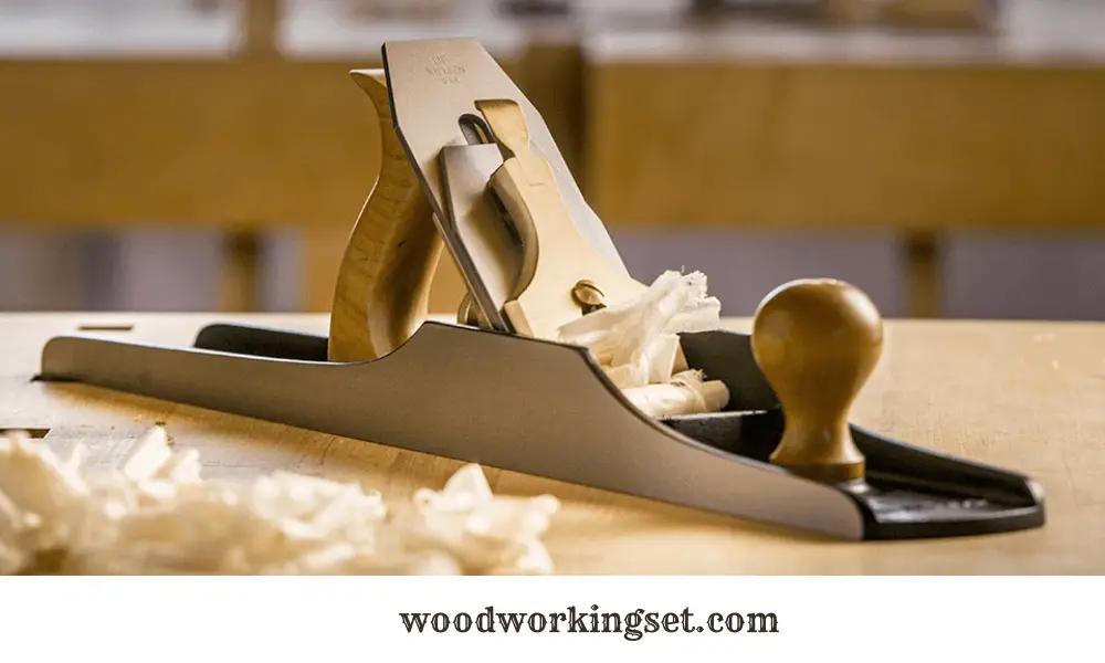 7 Best Hand Planes for Beginners (1)