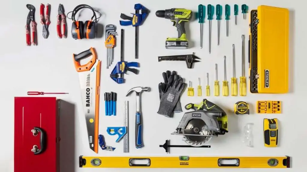 Beginner Projects to Try with Your New Tool Kit